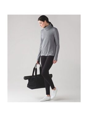 Lululemon Double Up Long Sleeve (Reversible) Gray Stripe Size 10